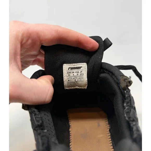 Balenciaga Runner Sneaker Matte Black Size 9 US 42 EU - Picture 7 of 9